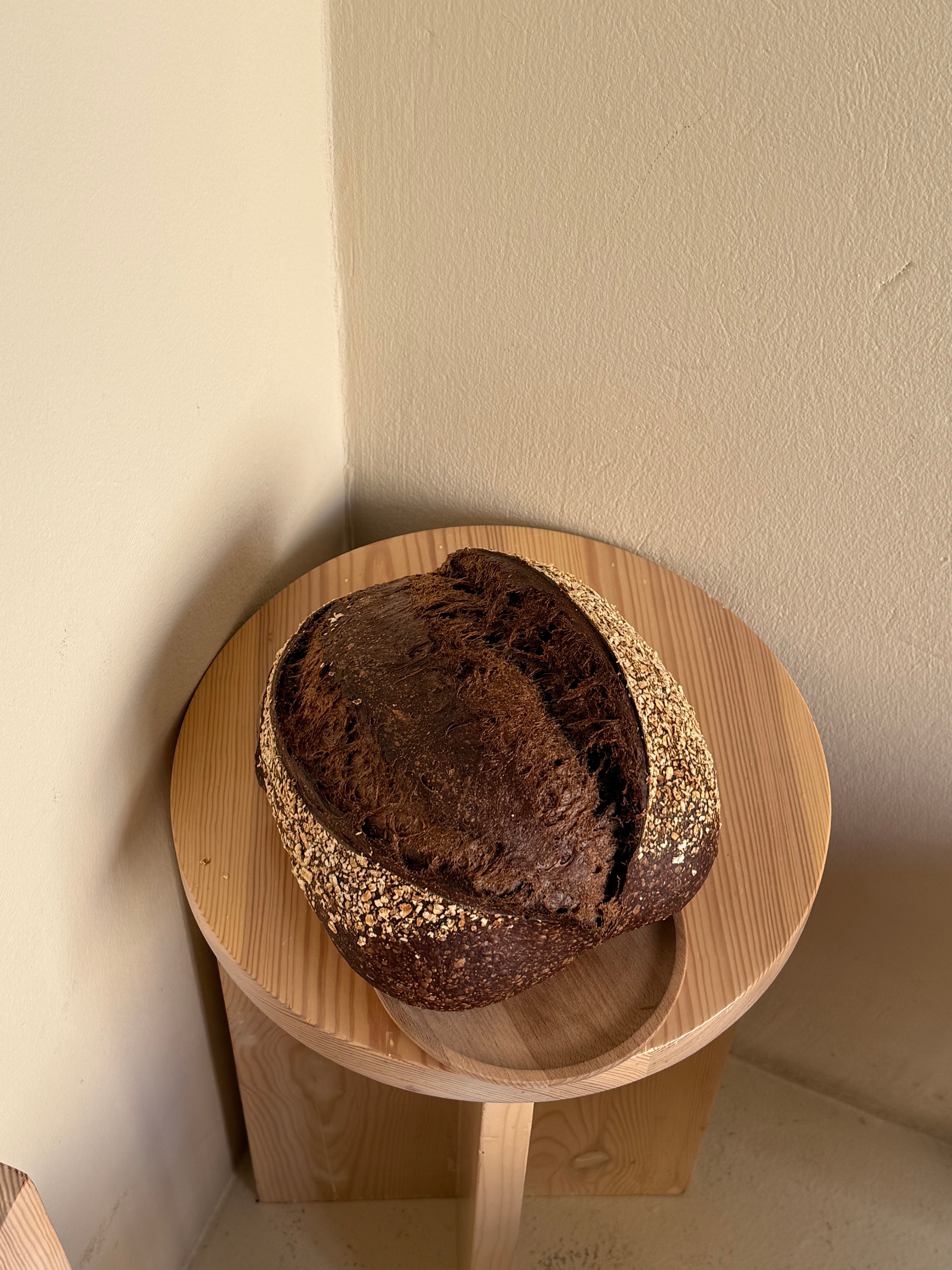 Sourdough Bread (Honey & Oats)