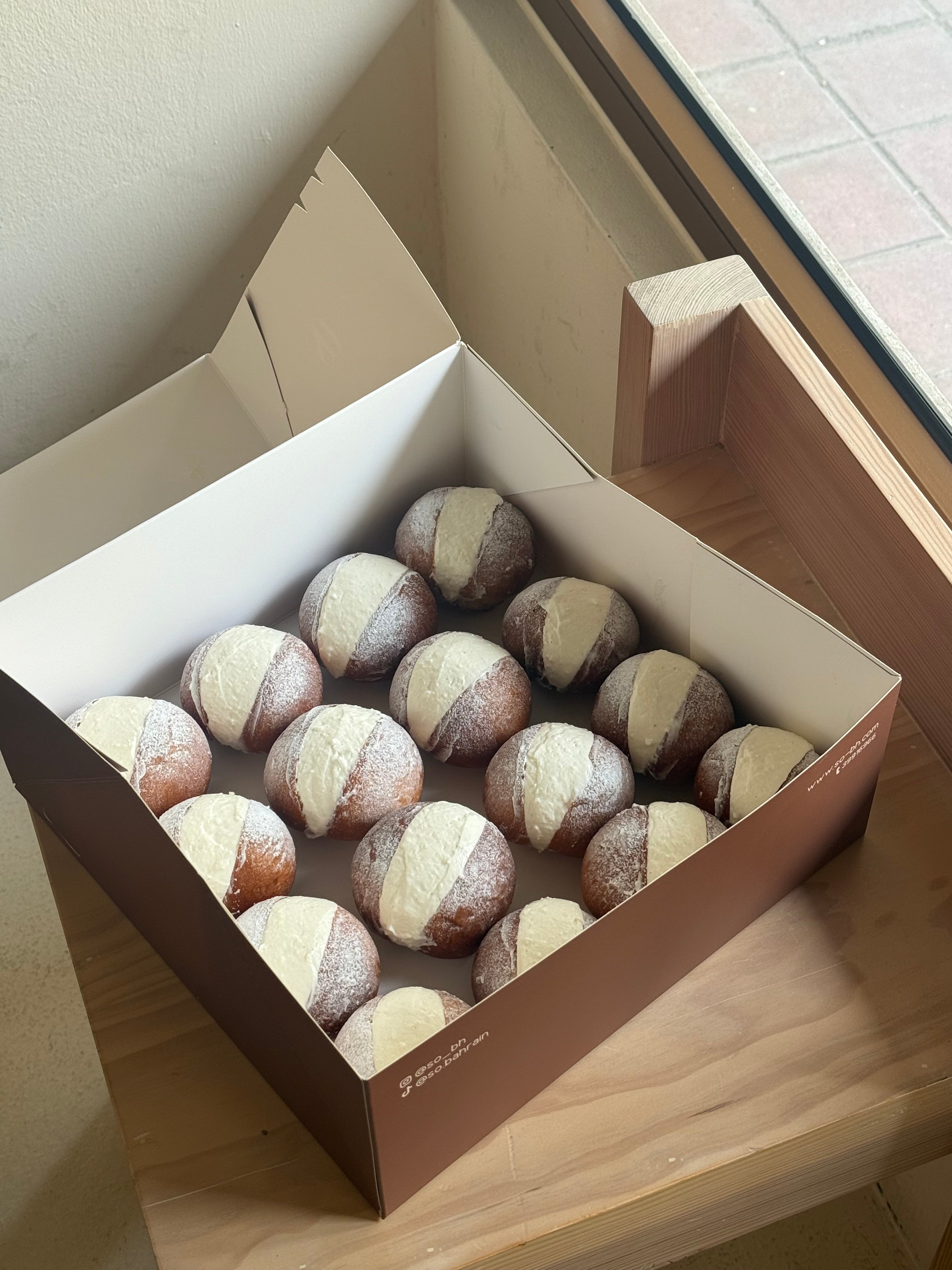 (PRE-ORDER) The Maritozzi Box - 16PCS