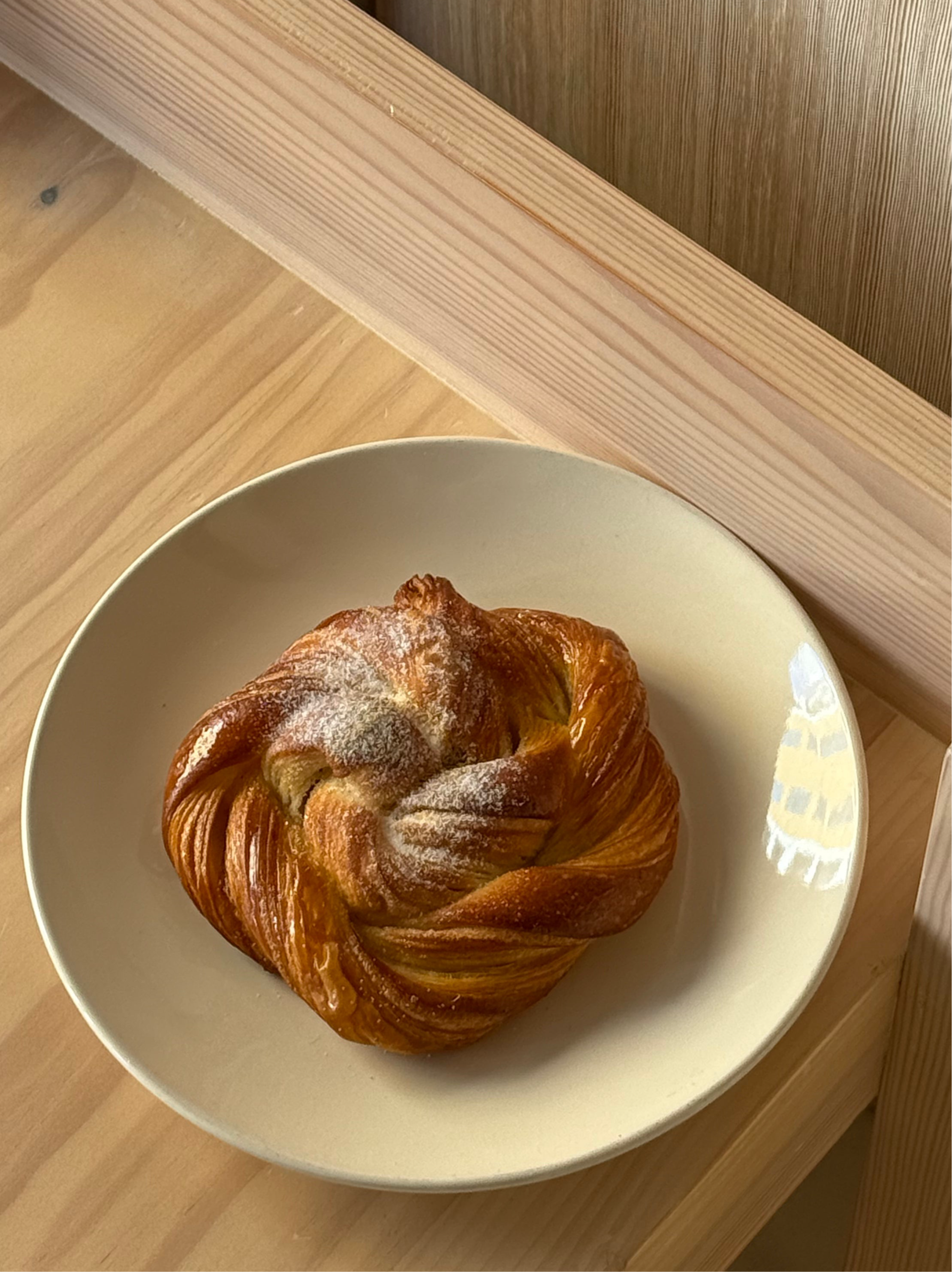 Cardamom bun