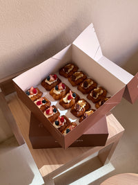 (PRE-ORDER) The SO-CIAL BOX - 15PCS