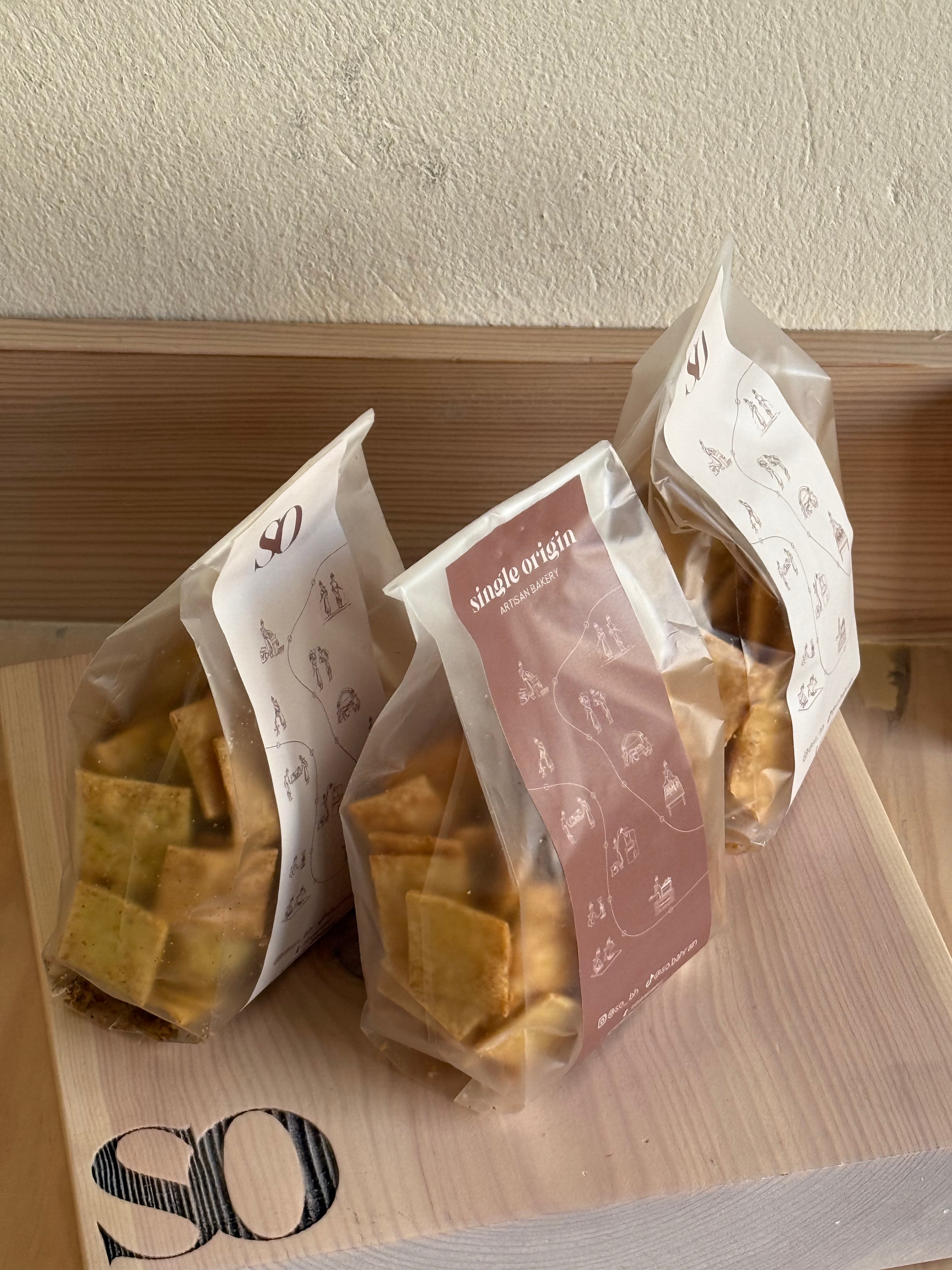 Sourdough Crackers (Cheese)